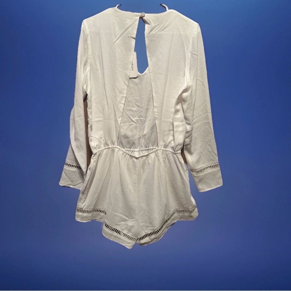 NWT White Long Sleeve Romper - Picture 3 of 5